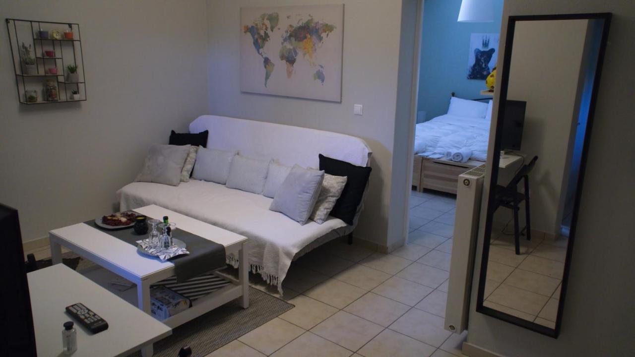 شقة Helen'S Welcoming & Cozy Flat كوروبيون المظهر الخارجي الصورة